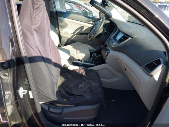 KM8J3CA24JU657113 Hyundai Tucson Value