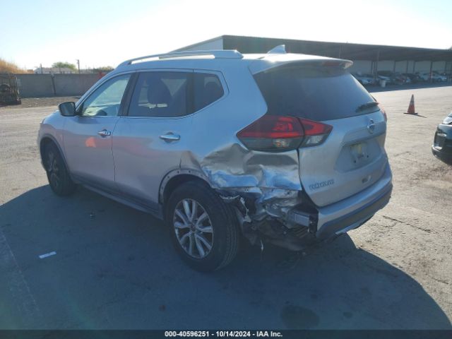 JN8AT2MT5JW465792 Nissan ROGUE SV