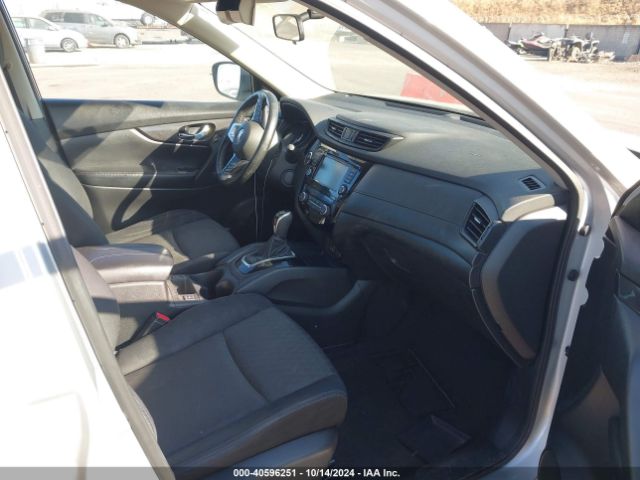 JN8AT2MT5JW465792 Nissan ROGUE SV