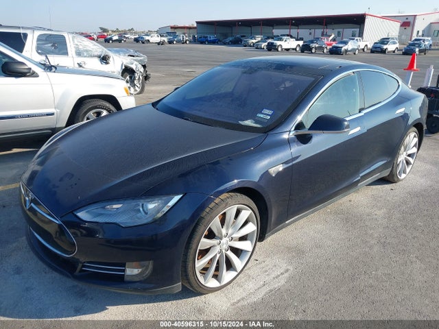 2013 TESLA MODEL S 5YJSA1DN4DFP27120 Photo 1