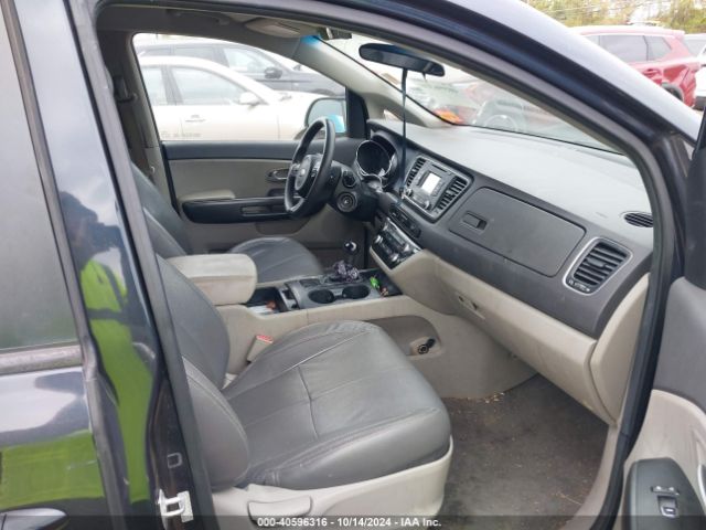 KNDMB5C17G6127137 KIA SEDONA LX