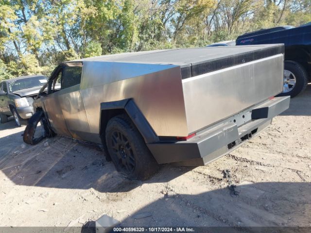 2024 TESLA CYBERTRUCK 7G2CEHED0RA018502 Photo 2