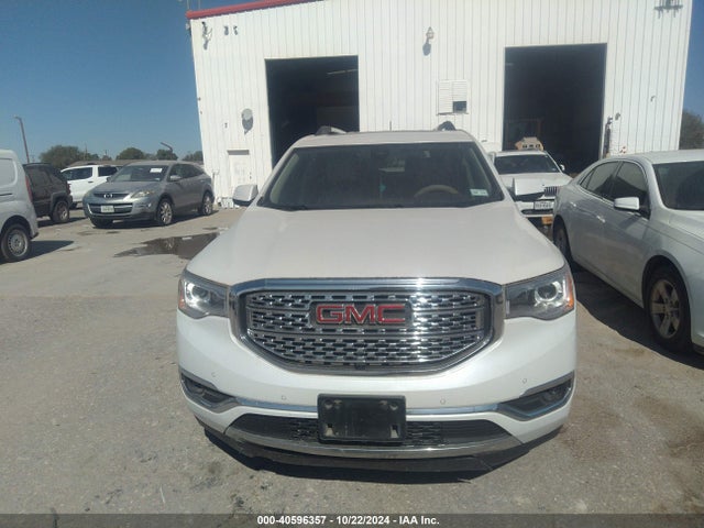 GMC Acadia Denali 2018 1GKKNPLS3JZ121848 Image 12