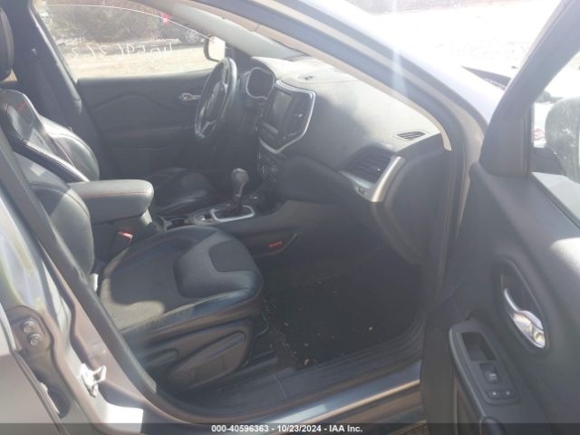1C4PJMBS6FW785194 Jeep Cherokee Trailhawk