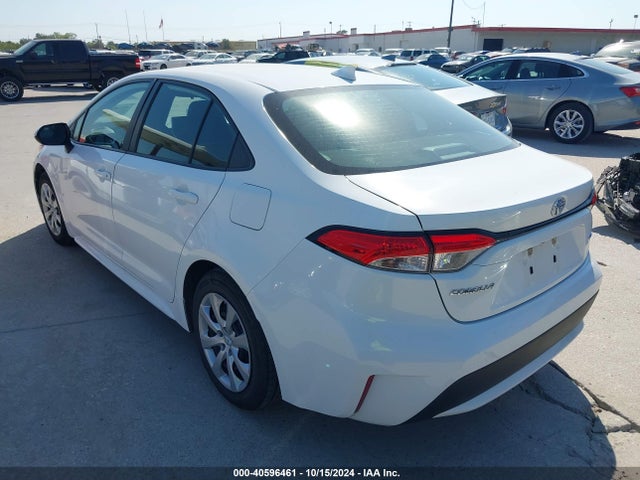 Toyota COROLLA LE 2021 5YFEPMAE3MP251626 Image 3