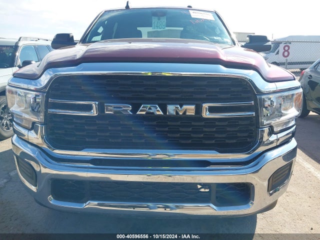 3C6UR5DJ2NG137250 RAM 2500 Big Horn  4x4 6'4 Box
