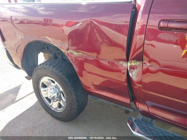 3C6UR5DJ2NG137250 RAM 2500 Big Horn  4x4 6'4 Box