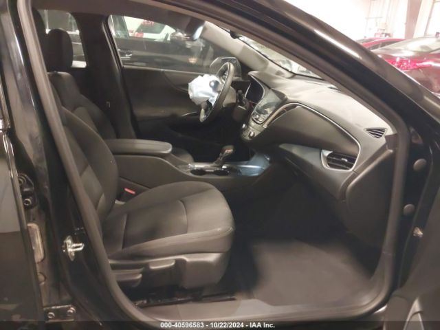 1G1ZD5STXPF113423 Chevrolet Malibu Fwd 1lt
