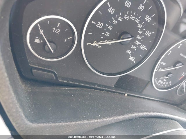 WBA3C1C53FP852972 BMW 328I