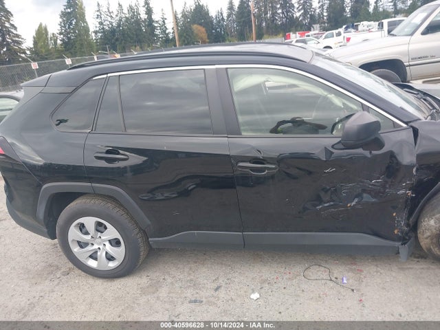 Toyota RAV4 LE 2019 JTMF1RFV4KD030550 Image 12