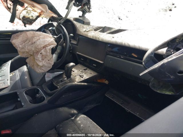 2019 PORSCHE CAYENNE WP1AB2AY6KDA65475 Photo 4