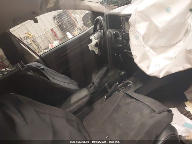 JA4AZ3A30GZ042365 Mitsubishi Outlander Sel