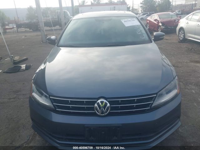 3VWDB7AJ6JM260393 Volkswagen Jetta 1.4t Se/1.4t Wolfsburg Edition