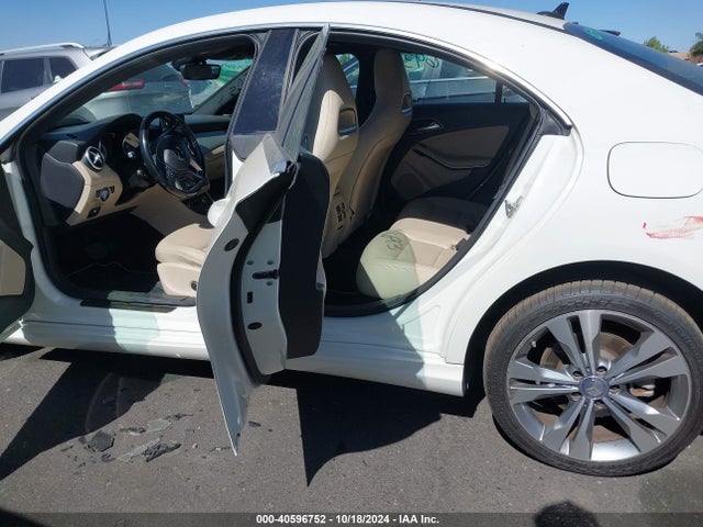 WDDSJ4EB2EN151686 Mercedes-Benz CLA 250