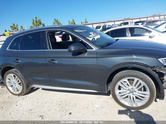 WA1BNAFY6J2228176 Audi Q5 2.0t Premium/2.0t Tech Premium