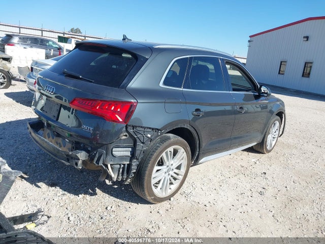 WA1BNAFY6J2228176 Audi Q5 2.0t Premium/2.0t Tech Premium
