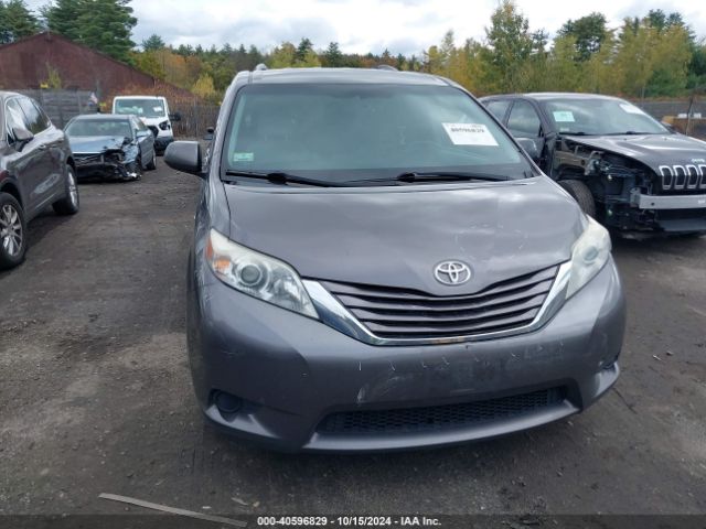 5TDJK3DC1GS140084 Toyota Sienna Le 7 Passenger