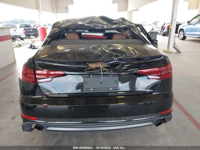 Audi A4 2.0t Premium/2.0t Tech Premium 2018 WAUENAF45JN015232 Image 17