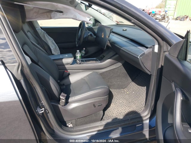2022 TESLA MODEL Y 7SAYGDEE4NA008041 Photo 4