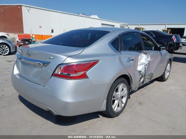 Nissan Altima 2.5 Sv 2015 1N4AL3AP1FC181891 Image 4
