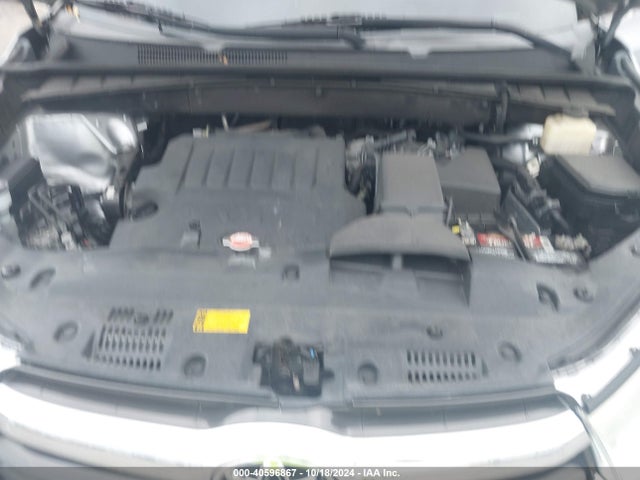 Toyota Highlander Le Plus V6 2016 5TDZKRFH8GS179768 Image 10