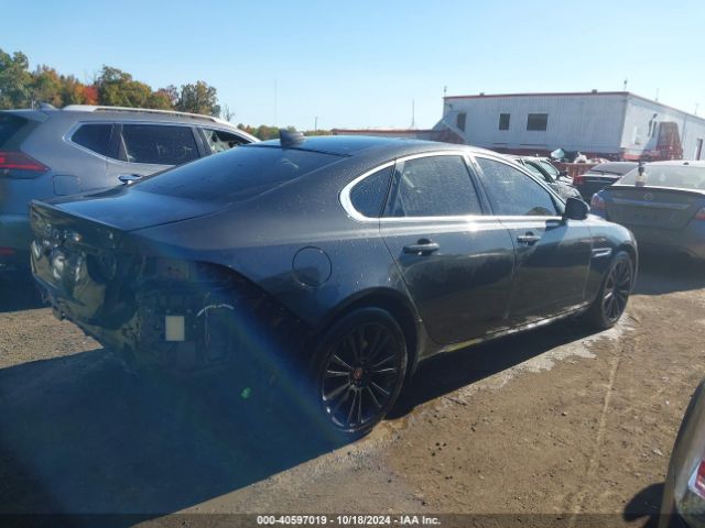 SAJBK4BV3GCY15077 Jaguar Xf 35t Prestige