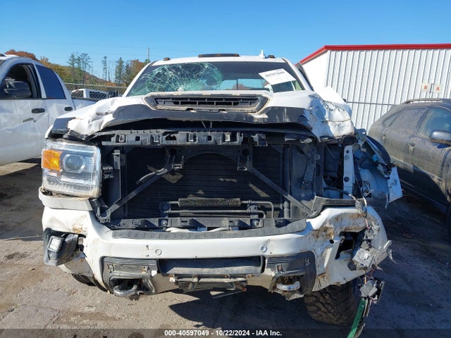 1GT12UEYXJF203416 GMC Sierra 2500hd Denali