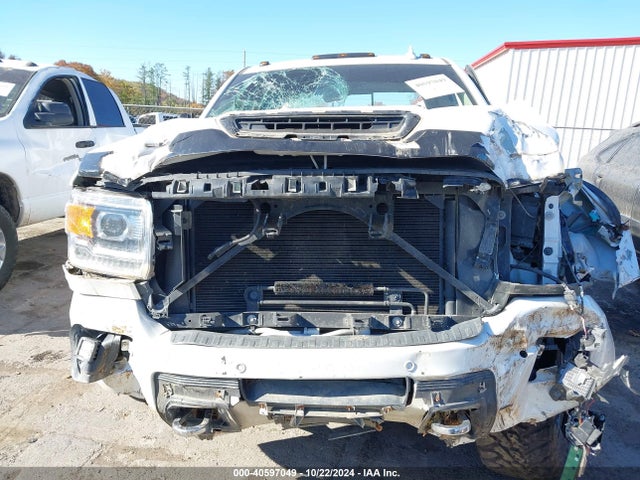 1GT12UEYXJF203416 GMC Sierra 2500hd Denali