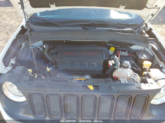 Jeep Renegade Upland Edition 4x4 2018 ZACCJBAB0JPH53884 Image 10