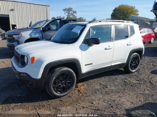 Jeep Renegade Upland Edition 4x4 2018 ZACCJBAB0JPH53884 Image 2