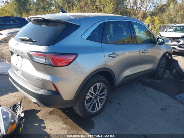 1FMCU9H66NUA66840 Ford ESCAPE SEL