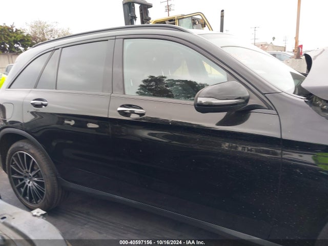 WDC0G4JB8KV118607 Mercedes-Benz GLC 300