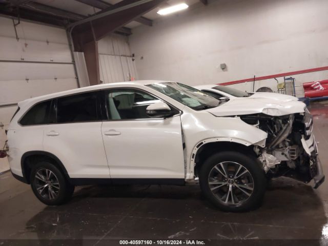 5TDZZRFH5KS303774 Toyota Highlander Le