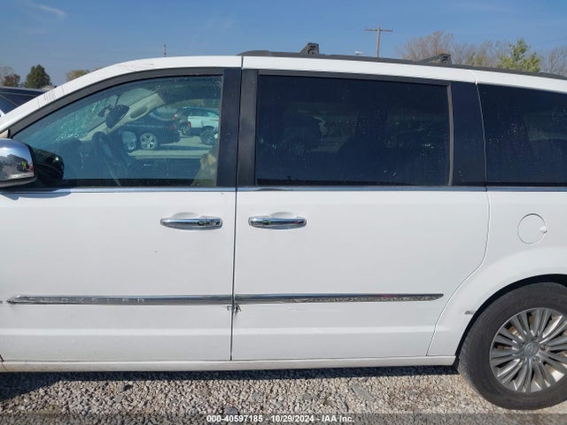 2C4RC1CG5GR222692 Chrysler Town & Country Touring-l