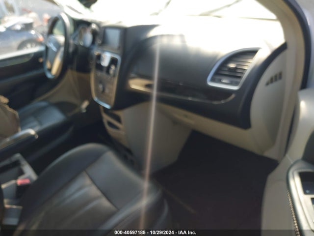 2C4RC1CG5GR222692 Chrysler Town & Country Touring-l