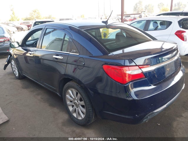 Chrysler 200 Limited 2014 1C3CCBCG4EN100481 Image 3