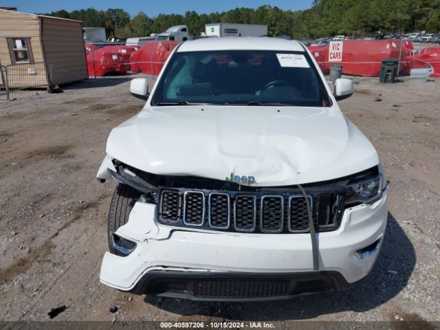 1C4RJEAG9LC246044 Jeep Grand Cherokee Laredo E 4x2