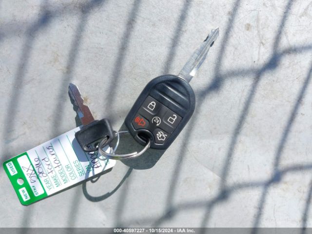 1FAHP2E84GG102031 Ford TAURUS SEL