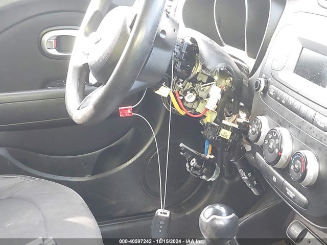 KIA Soul 2014 KNDJN2A29E7070287 Image 6