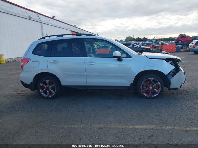 Subaru Forester 2.5i Premium 2015 JF2SJAGC8FH494681 Image 13