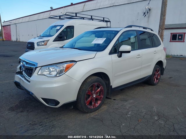 Subaru Forester 2.5i Premium 2015 JF2SJAGC8FH494681 Image 2