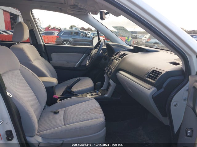 Subaru Forester 2.5i Premium 2015 JF2SJAGC8FH494681 Image 5