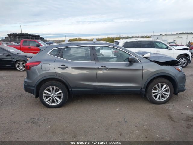 JN1BJ1CR5HW108633 Nissan Rogue Sport Sv