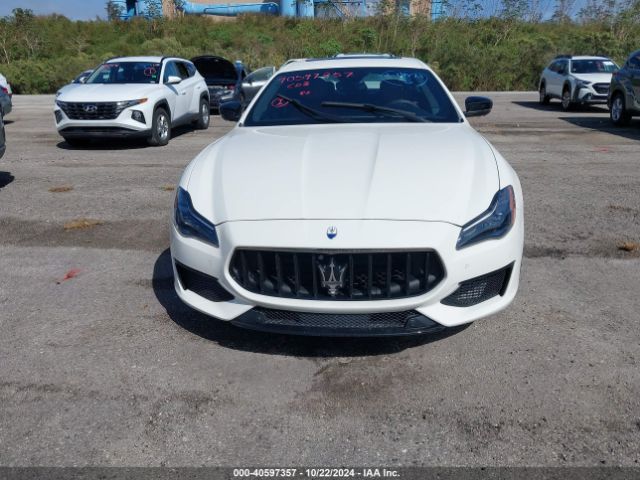 ZAM56YPM7N1380821 Maserati Quattroporte Modena