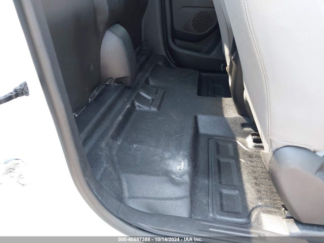 Chevrolet Colorado Wt 2018 1GCHSBEA3J1239905 Image 8