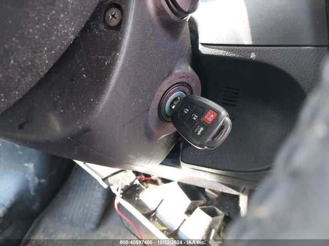 Toyota COROLLA SE 2019 5YFBURHE5KP885242 Image 11