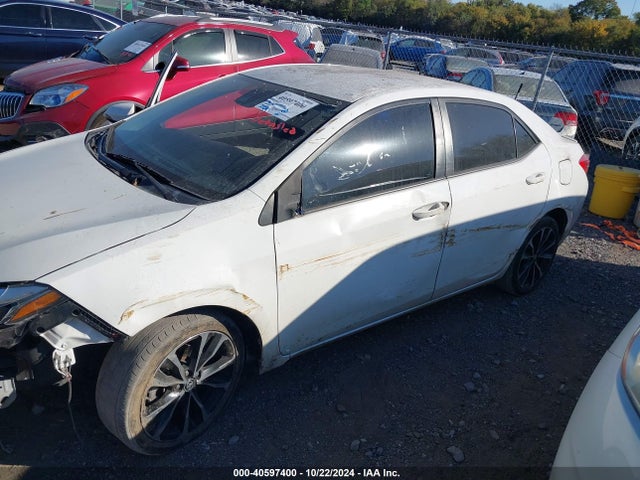 Toyota COROLLA SE 2019 5YFBURHE5KP885242 Image 2