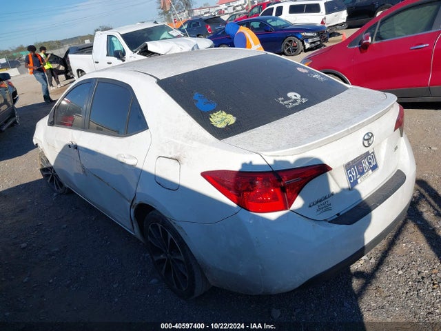 Toyota COROLLA SE 2019 5YFBURHE5KP885242 Image 3