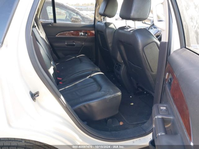 2LMDJ8JK8FBL32756 Lincoln MKX