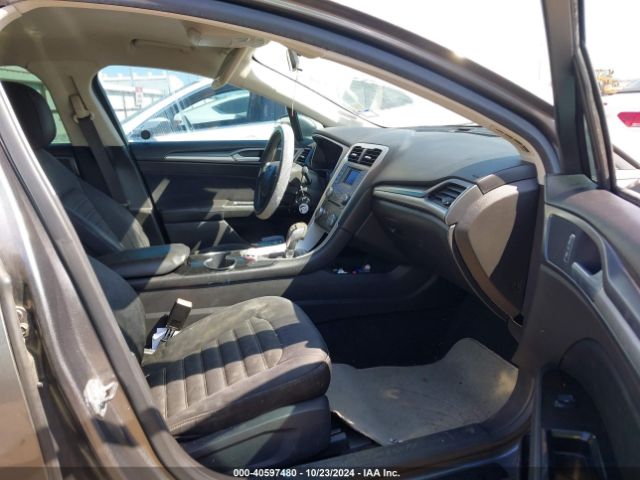 3FA6P0H71ER272724 Ford FUSION SE